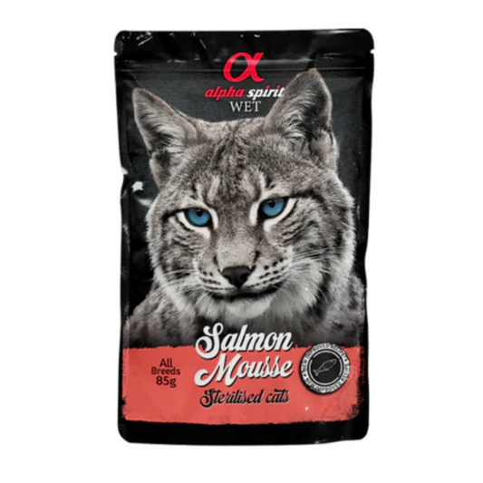 أكياس موس ألفا سبيريت بنكهة السلمون للقطط حجم الكيس 85 جم 
